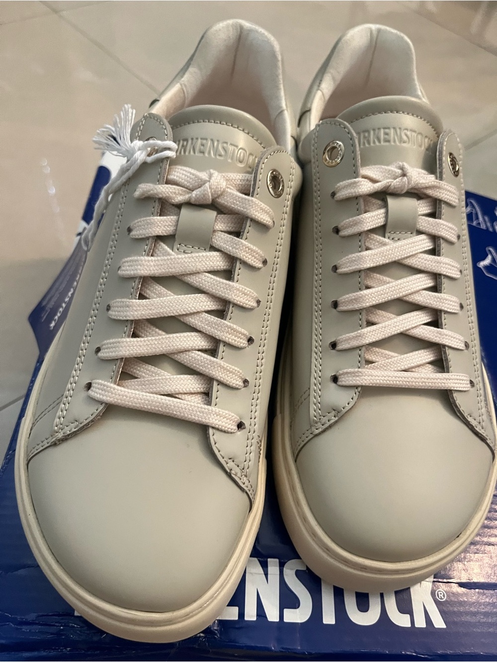 Birkenstock Women's Bend Low-Top Sneakers in oyster 38